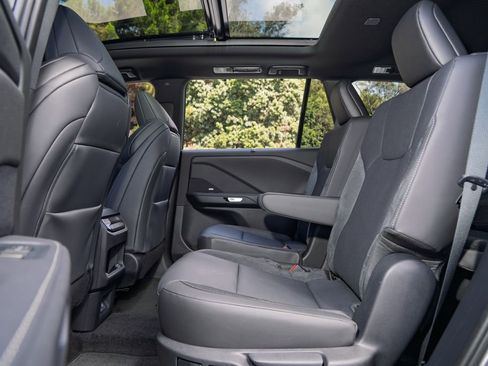 New 2026 Lexus TX 500h AWD image 21