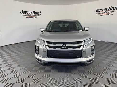 Used 2024 Mitsubishi Outlander Sport SE image 6