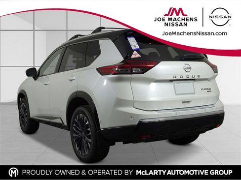 New 2026 Nissan Rogue Platinum w/ Platinum Premium Package image 4