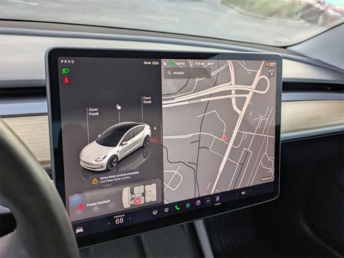 Used 2023 Tesla Model 3 Standard Range image 22