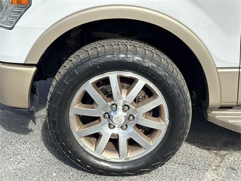 Used 2014 Ford F150 King Ranch w/ King Ranch Luxury Package image 22