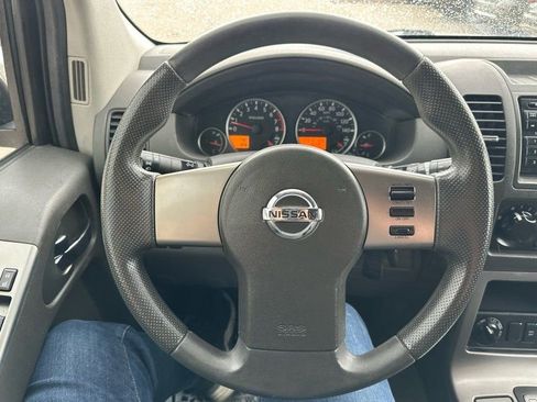 Used 2011 Nissan Pathfinder S AWD/4WD image 15