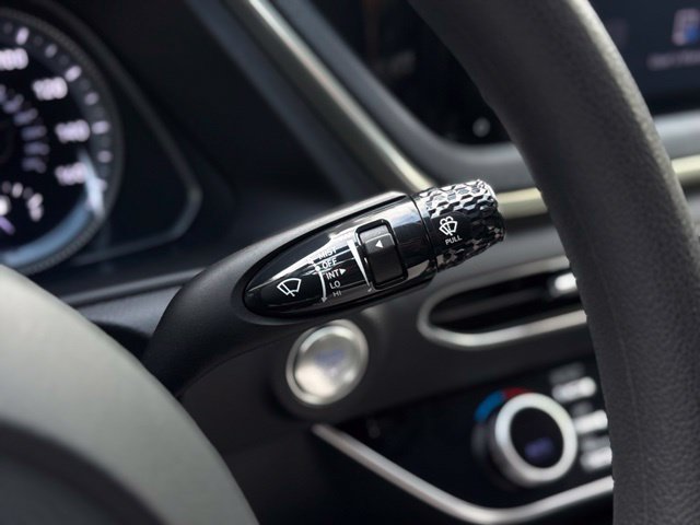 Used 2023 Hyundai Sonata Blue FWD image 23