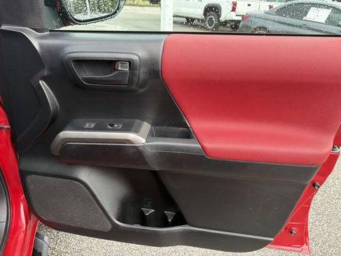 Certified 2022 Toyota Tacoma SR5 w/ Technology Package RWD image 14