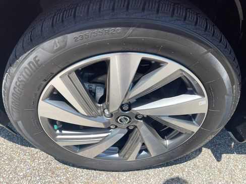 Used 2020 Nissan Murano SL w/ Moonroof Package FWD image 9
