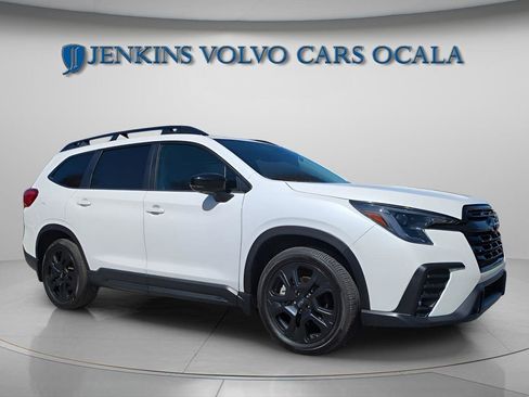 Used 2024 Subaru Ascent Onyx Edition Limited AWD/4WD image 9