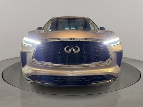 Used 2022 INFINITI QX60 Sensory w/ Vision Package image 2