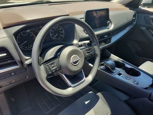 Certified 2023 Nissan Rogue SV FWD image 19