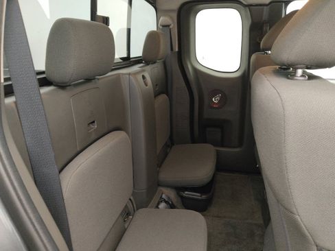 Used 2018 Nissan Frontier SV w/ Value Truck Package image 19