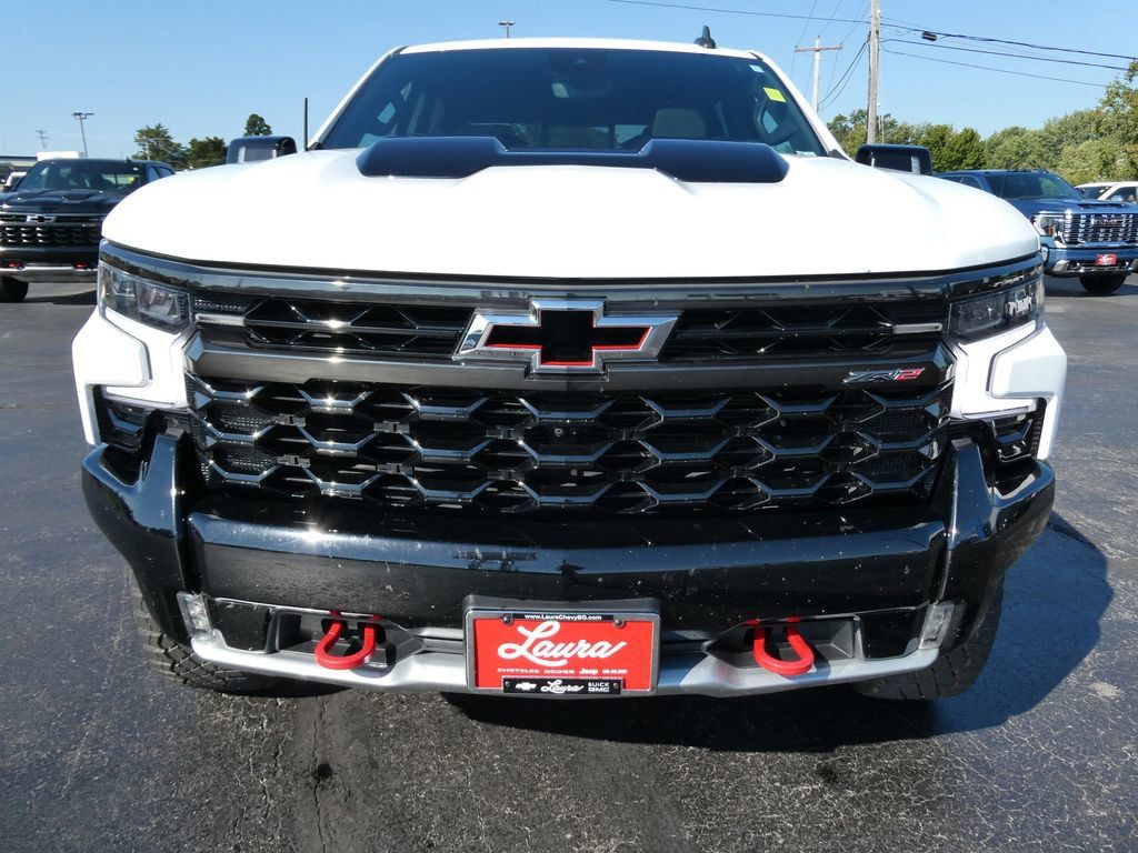 Used 2022 Chevrolet Silverado 1500 ZR2 w/ Technology Package AWD/4WD image 11
