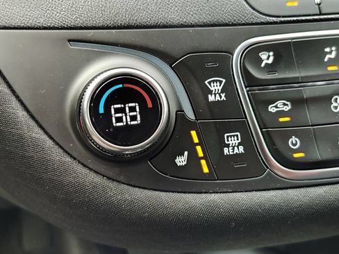 Used 2024 Chevrolet Malibu LT FWD image 29