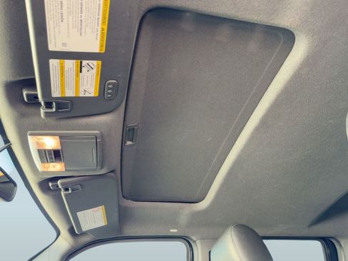 Used 2016 Ford F350 Lariat w/ Lariat Ultimate Package image 13