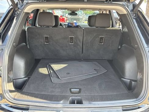 Used 2023 Chevrolet Blazer LT w/ Convenience Package FWD image 29