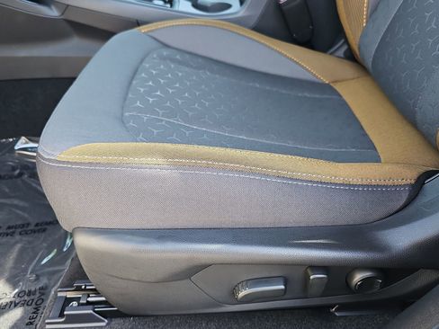 Certified 2025 Subaru Crosstrek 2.5i Sport w/ Crosstrek Mirror Package image 29