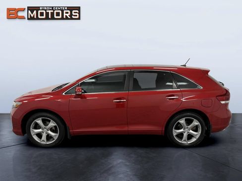 Used 2014 Toyota Venza Limited AWD/4WD image 3