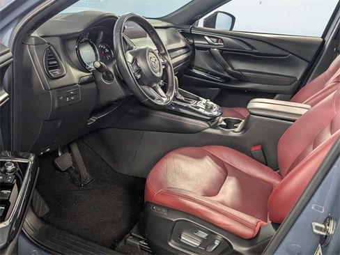 Certified 2023 MAZDA CX-9 Carbon Edition image 6
