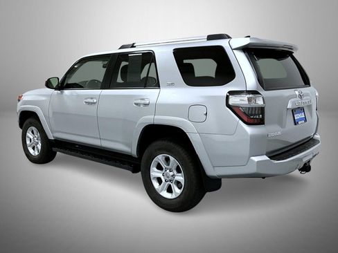 Used 2024 Toyota 4Runner SR5 image 7