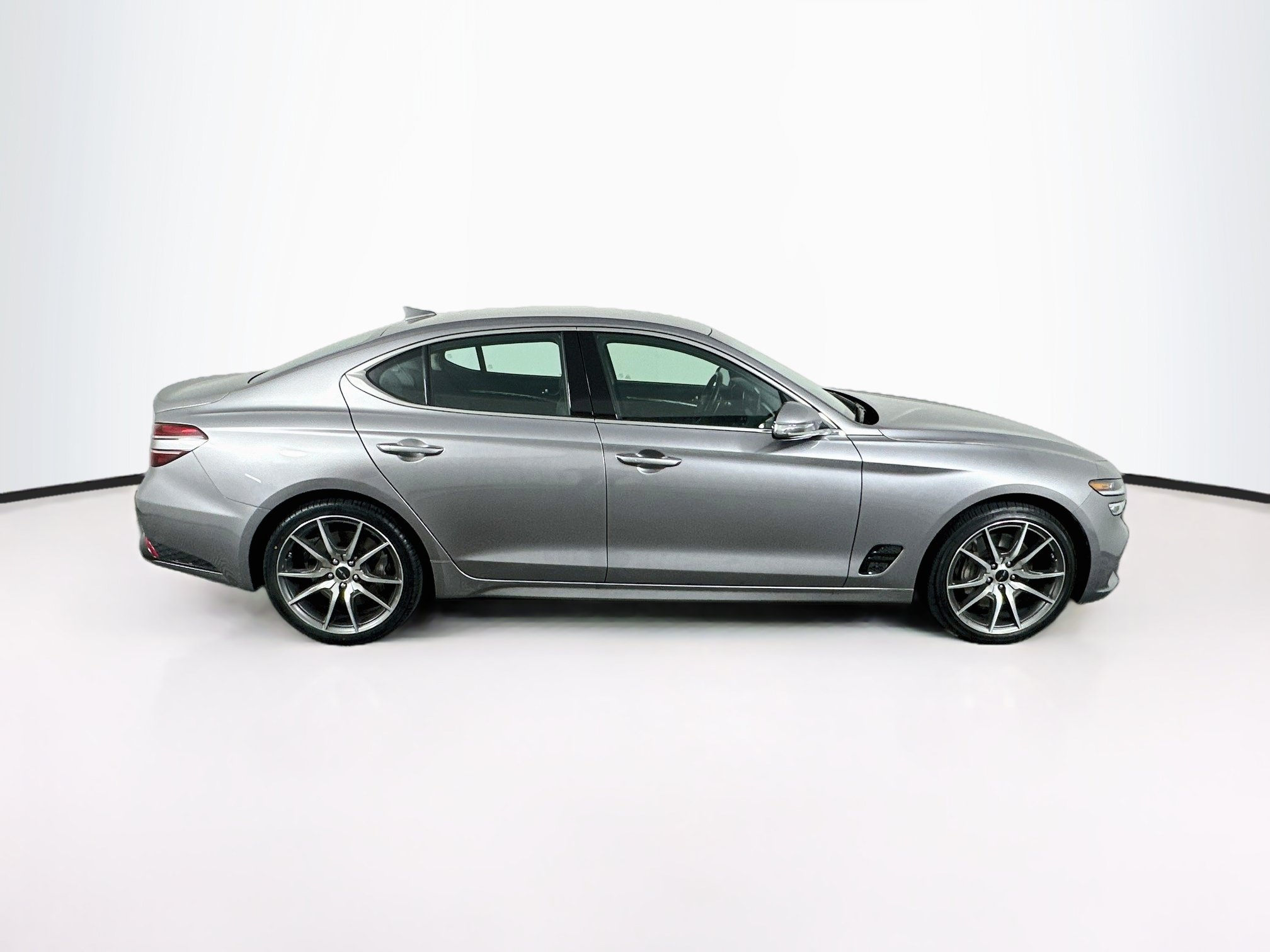 Used 2026 Genesis G70 2.5T RWD image 10
