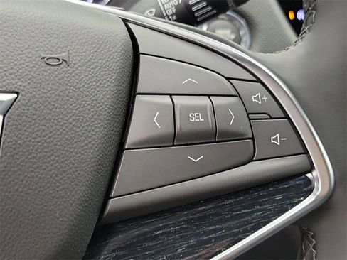 New 2025 Cadillac XT5 Premium Luxury w/ LPO, Floor Liner Package image 11