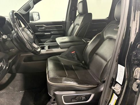 Used 2022 RAM 1500 Laramie w/ Sport Appearance Package AWD/4WD image 10