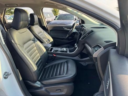 Used 2024 Ford Edge SEL image 31