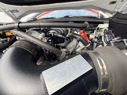 Used 2018 Chevrolet Camaro SS image 36