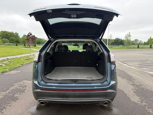 Used 2016 Ford Edge Titanium w/ Equipment Group 301A AWD/4WD image 10