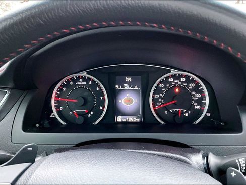 Used 2017 Toyota Camry XSE image 11