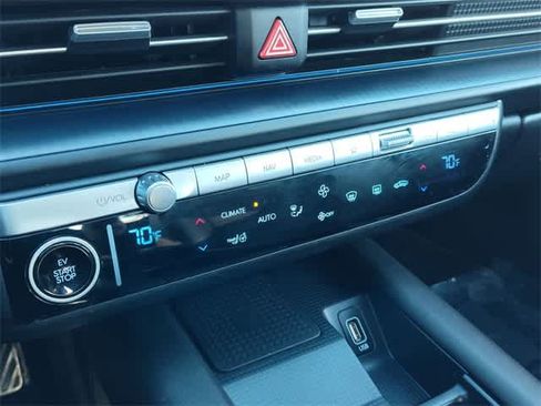 Certified 2024 Hyundai Ioniq 6 Limited image 21