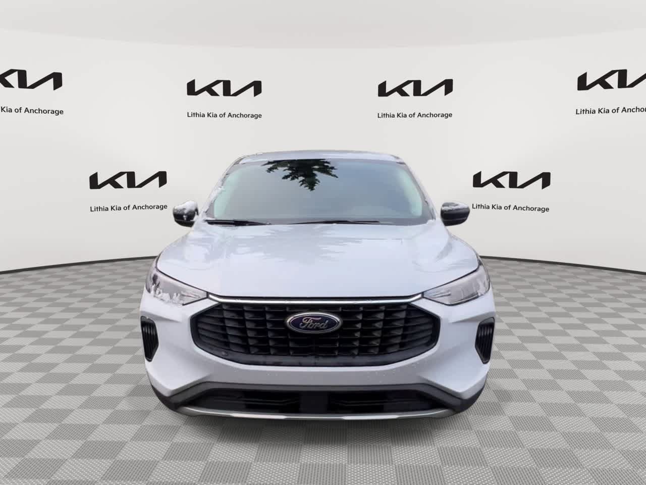 Used 2025 Ford Escape Active AWD/4WD image 4