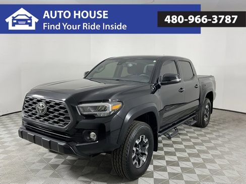 Used 2021 Toyota Tacoma TRD Off-Road image 1