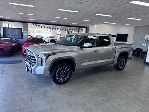 Used 2024 Toyota Tundra Limited image 2