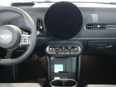 New 2026 MINI Cooper 2-Door Hardtop image 13