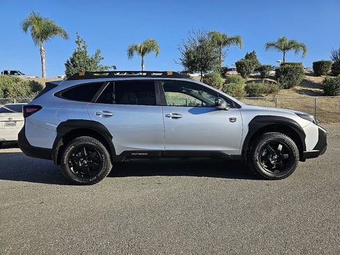 Certified 2025 Subaru Outback Wilderness w/ Wilderness Package image 9