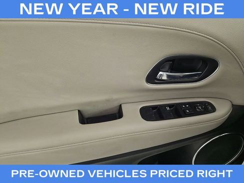 Used 2022 Honda HR-V EX-L image 14