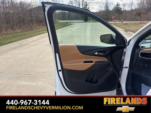 Used 2021 Chevrolet Equinox Premier image 13
