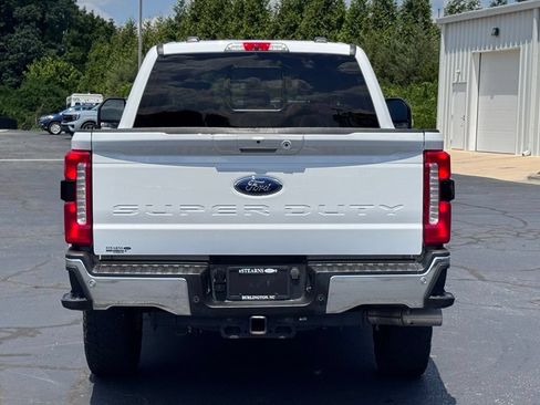 Used 2024 Ford F250 Lariat AWD/4WD image 18