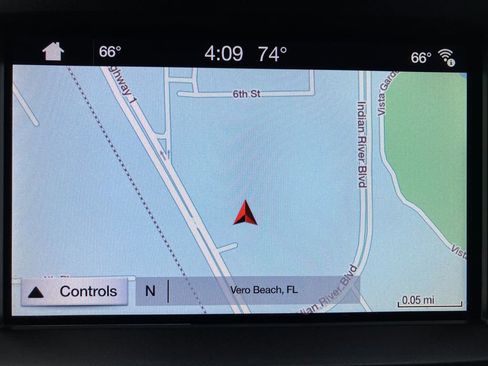 Certified 2019 Ford F250 Lariat w/ Chrome Package image 25