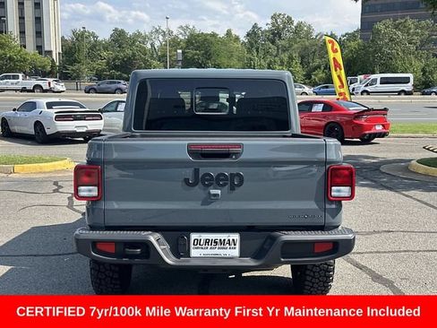 Certified 2025 Jeep Gladiator Mojave AWD/4WD image 4