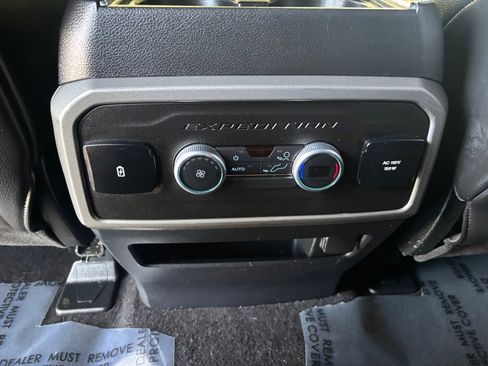 Used 2021 Ford Expedition XLT AWD/4WD image 25