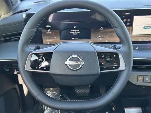 New 2026 Nissan Leaf SV+ w/ Illuminated Package FWD image 27