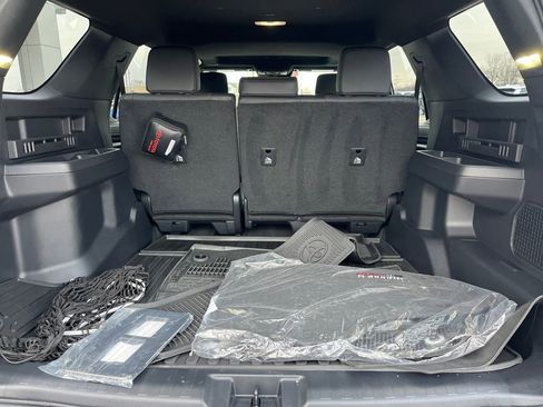 Certified 2025 Toyota 4Runner TRD Off-Road Premium image 26