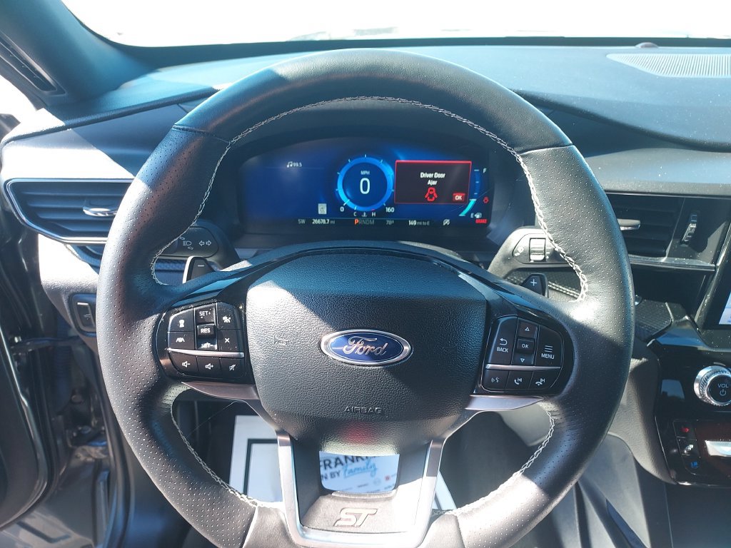 Used 2024 Ford Explorer ST w/ Equipment Group 401A AWD/4WD image 15