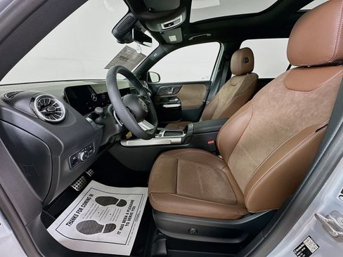 New 2026 Mercedes-Benz GLB 250 image 22