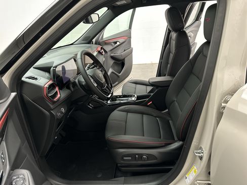 New 2026 Chevrolet TrailBlazer RS w/ Convenience Package FWD image 18
