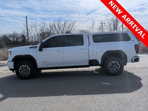 Used 2023 GMC Sierra 2500 AT4 w/ AT4 Preferred Package image 6