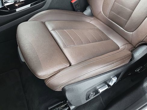 Used 2022 BMW X3 xDrive30i w/ M Sport Package image 14