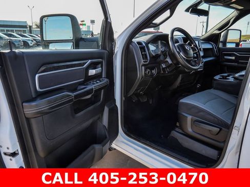 Used 2024 RAM 3500 SLT w/ Quick Order Package 2YG SLT AWD/4WD image 27