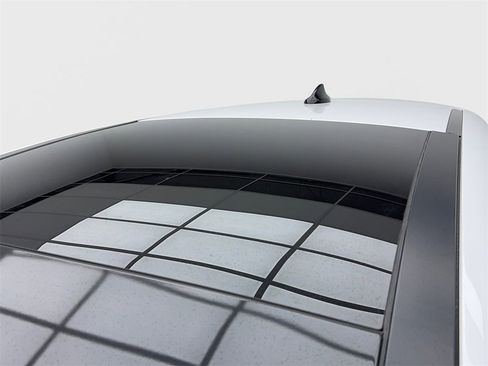 Used 2024 Alfa Romeo Tonale Ti w/ Active Assist Package image 13