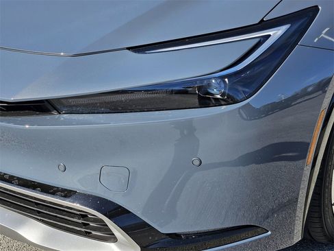 New 2026 Toyota Prius Plug-In Hybrid image 5